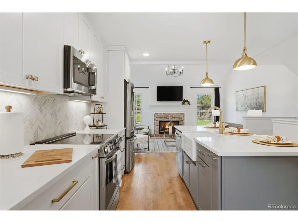 8512 Union Circle Arvada, CO 80005