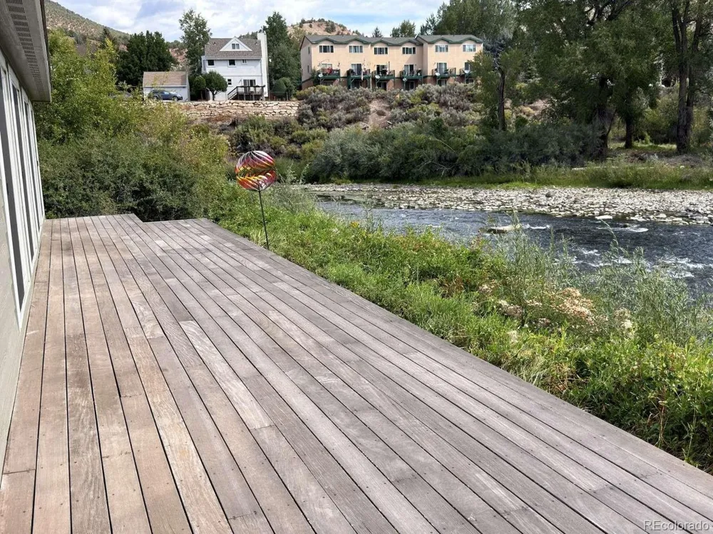 370 Price Lane Gypsum, CO 81637