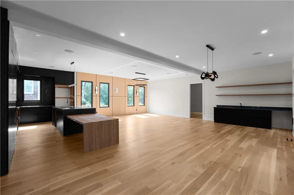 1666 S Gordon Street SW Atlanta, GA 30310