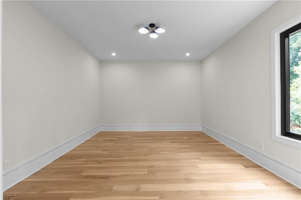 1666 S Gordon Street SW Atlanta, GA 30310