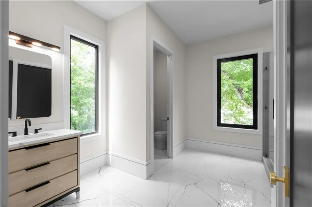 1666 S Gordon Street SW Atlanta, GA 30310