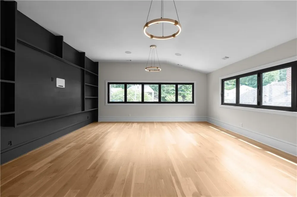 1666 S Gordon Street SW Atlanta, GA 30310