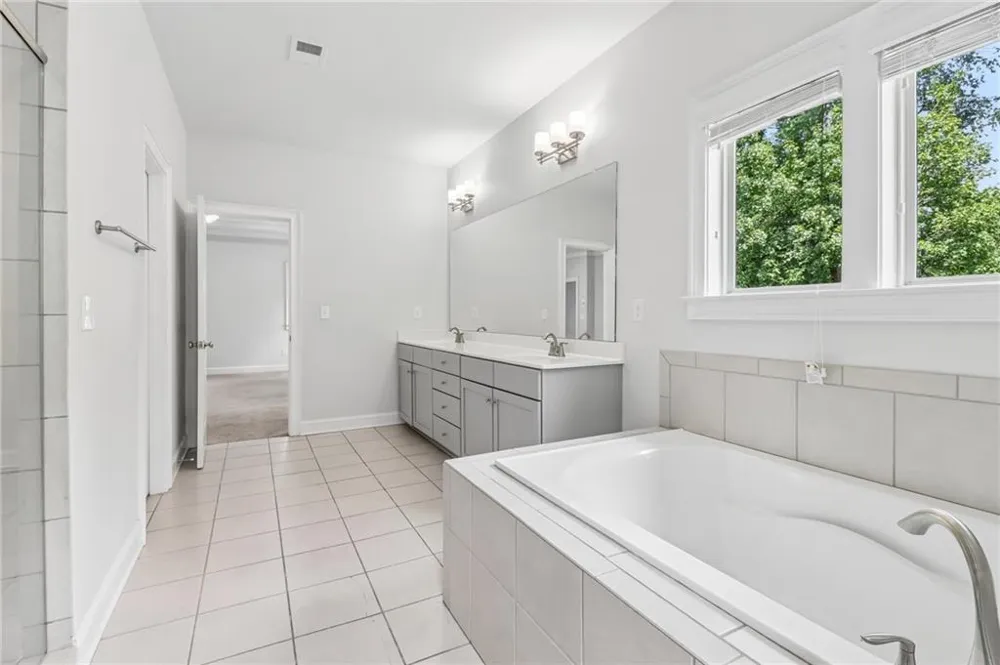 580 Avondale Hills Drive Decatur, GA 30032