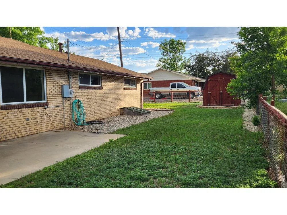 521 W 33rd Street Loveland, CO 80538