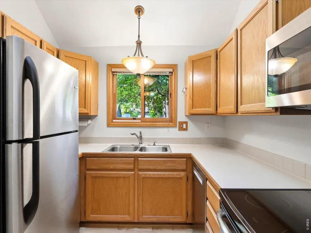3030 Edison Court Boulder, CO 80301