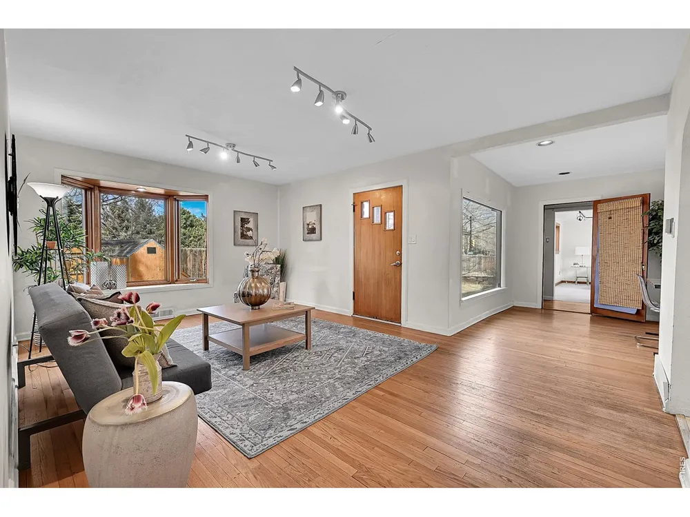 1850 Iris Avenue Boulder, CO 80304