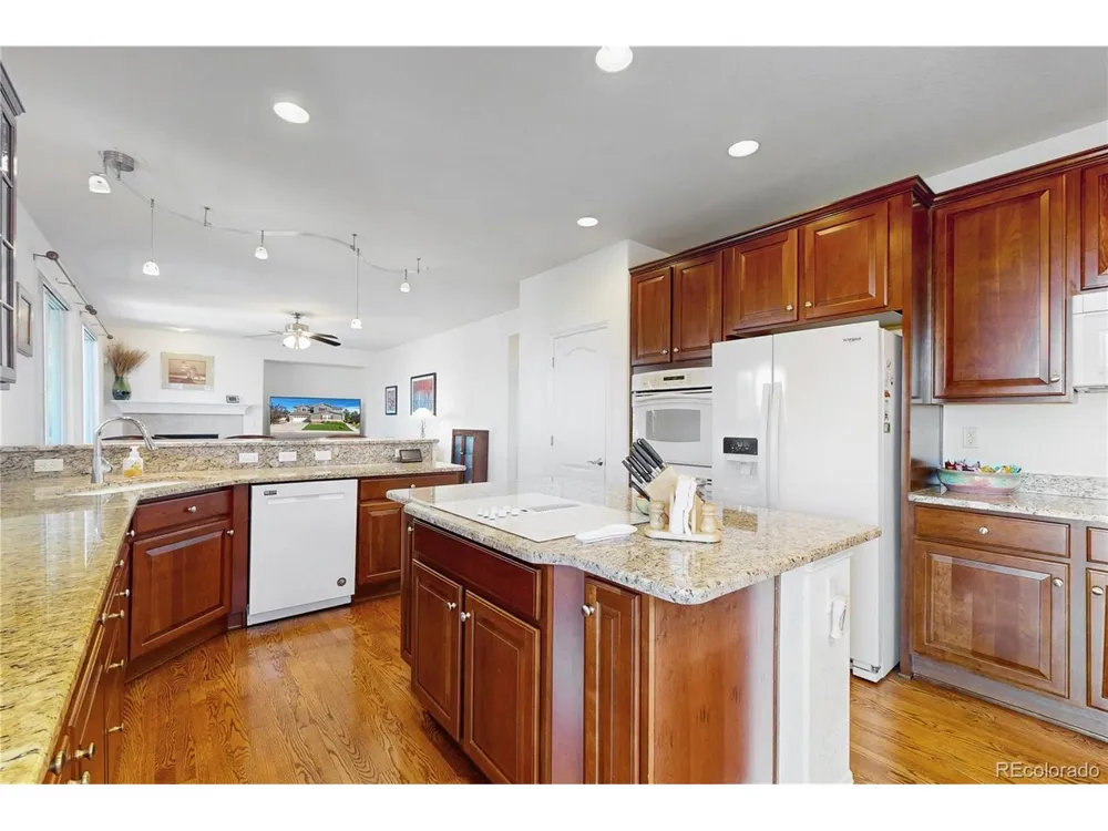2644 Pemberly Avenue Highlands Ranch, CO 80126