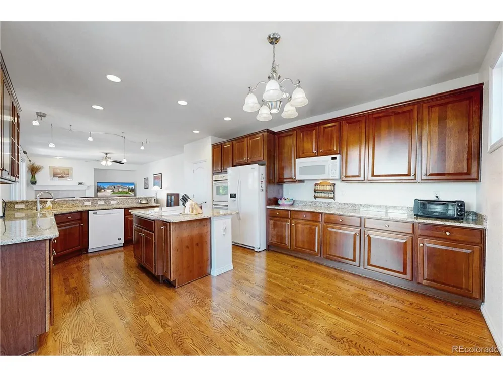 2644 Pemberly Avenue Highlands Ranch, CO 80126