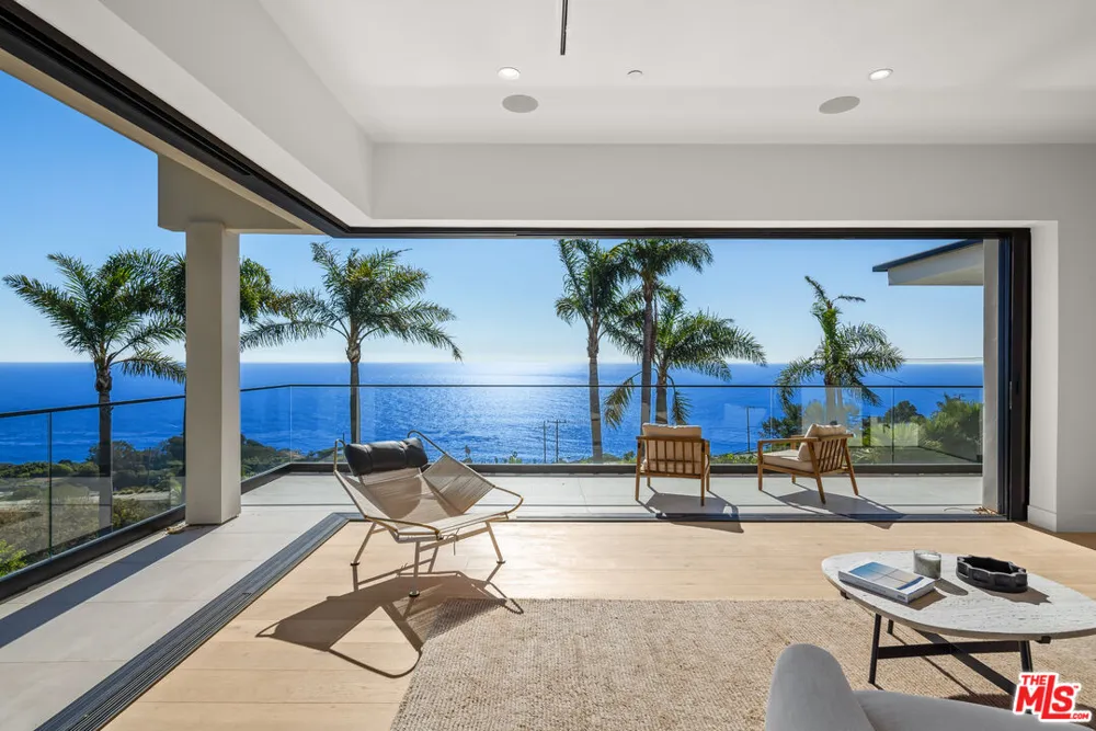 4732 Avenida Del Mar Malibu, CA 90265