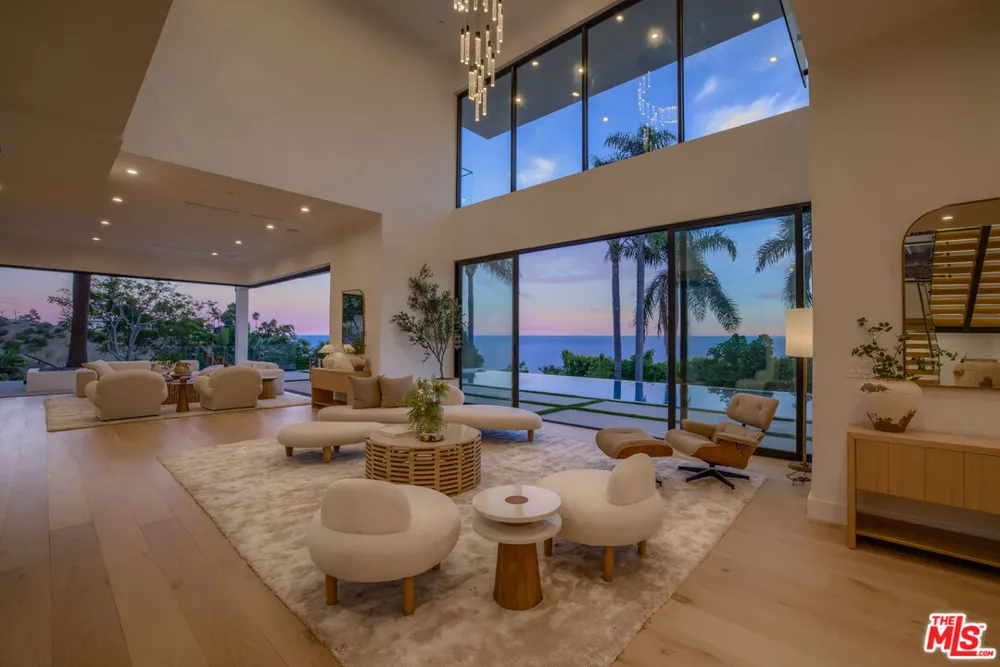 4732 Avenida Del Mar Malibu, CA 90265