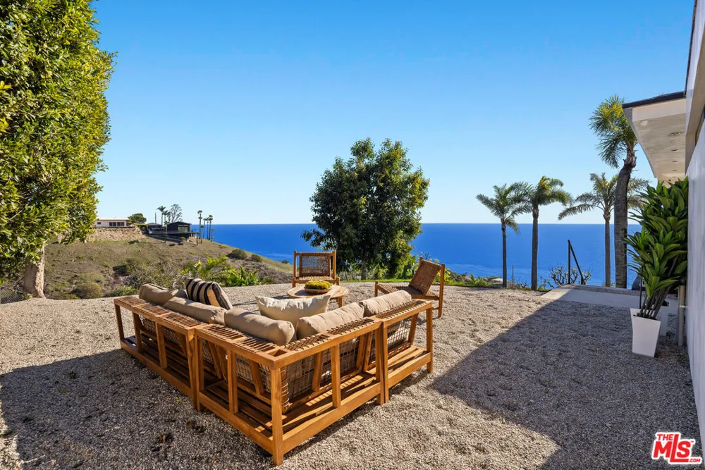 4732 Avenida Del Mar Malibu, CA 90265