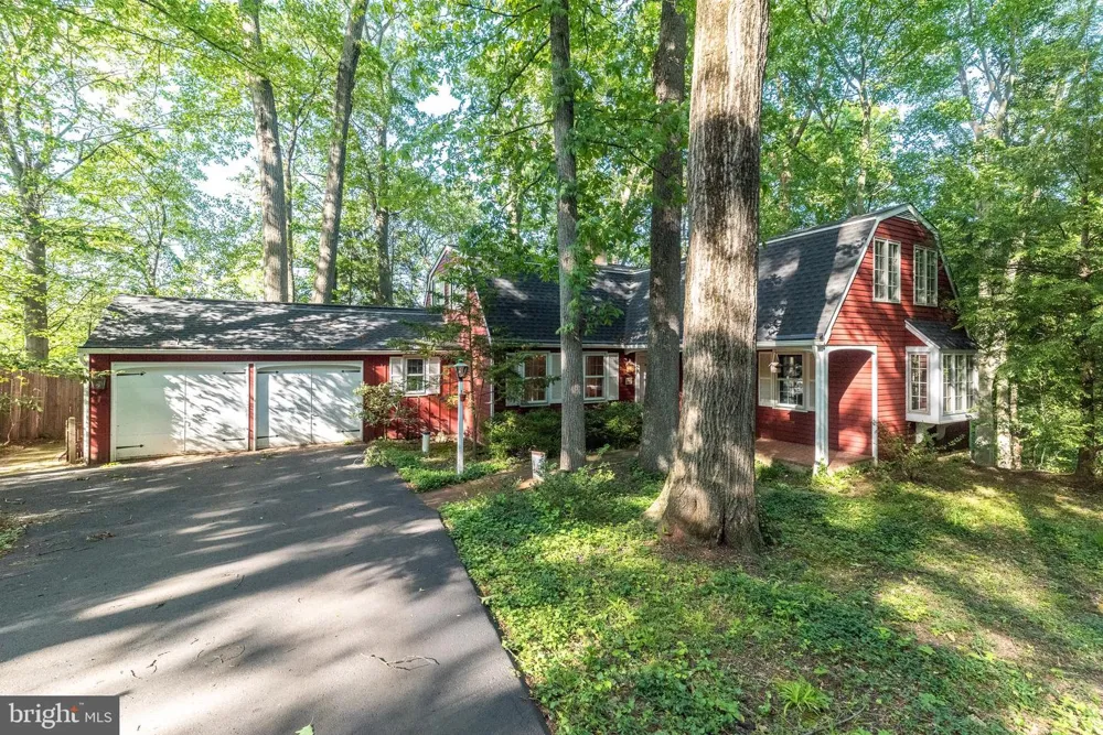 149 TOWER HILL ROAD Doylestown, PA 18901