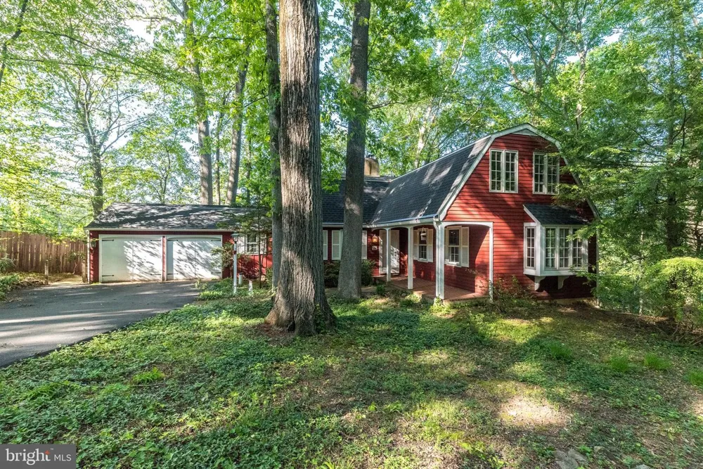 149 TOWER HILL ROAD Doylestown, PA 18901