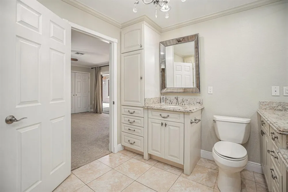 33 Maple Lane Galveston, TX 77551