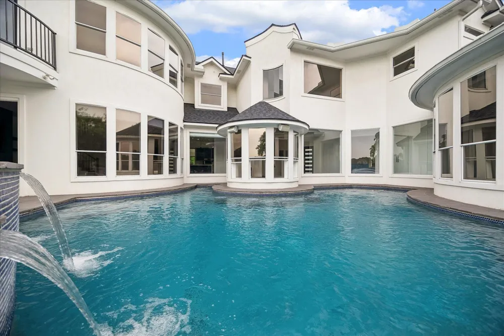 2734 Peninsulas Drive Missouri City, TX 77459