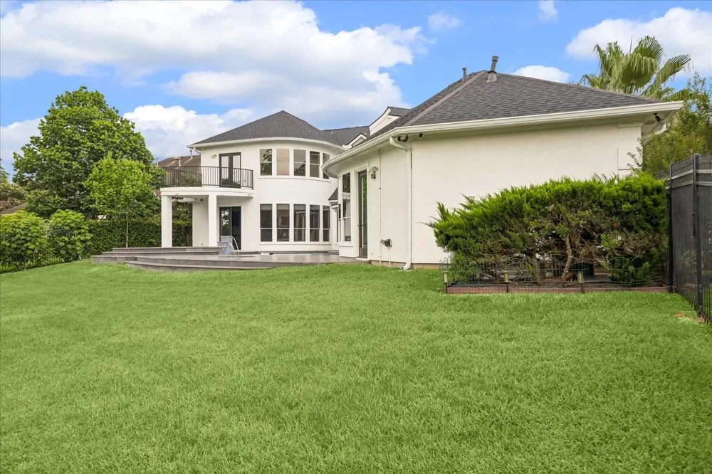 2734 Peninsulas Drive Missouri City, TX 77459
