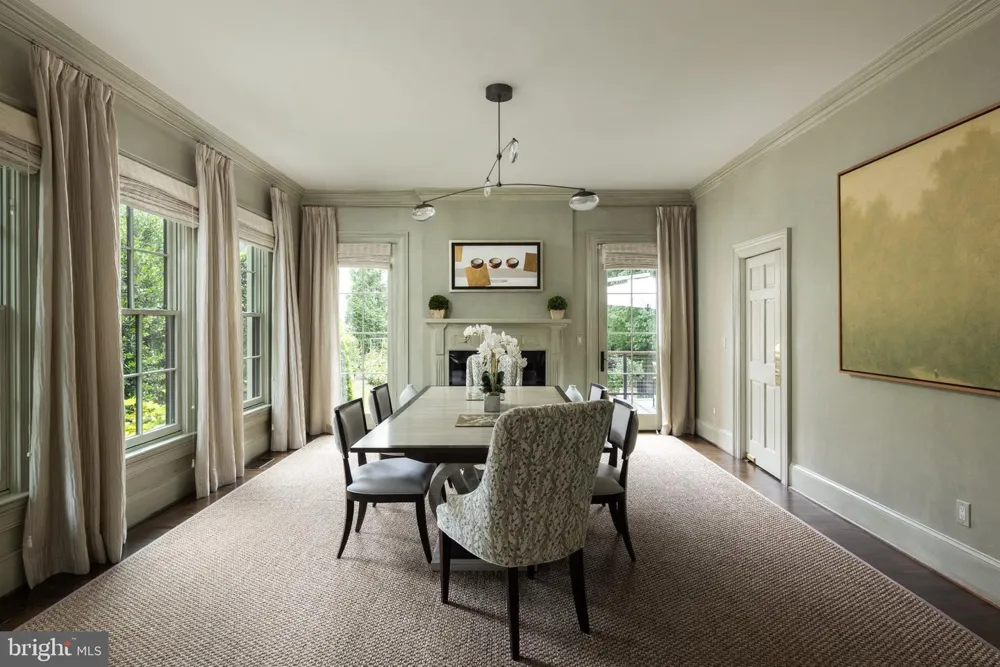 4841 KEMBLE PLACE NW Washington, DC 20007