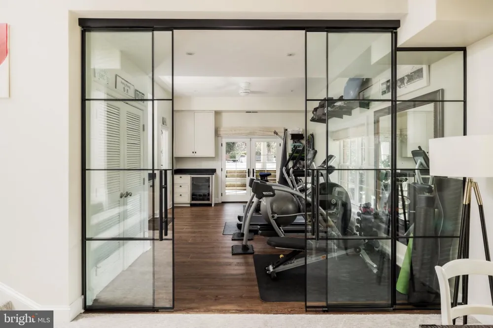 4841 KEMBLE PLACE NW Washington, DC 20007