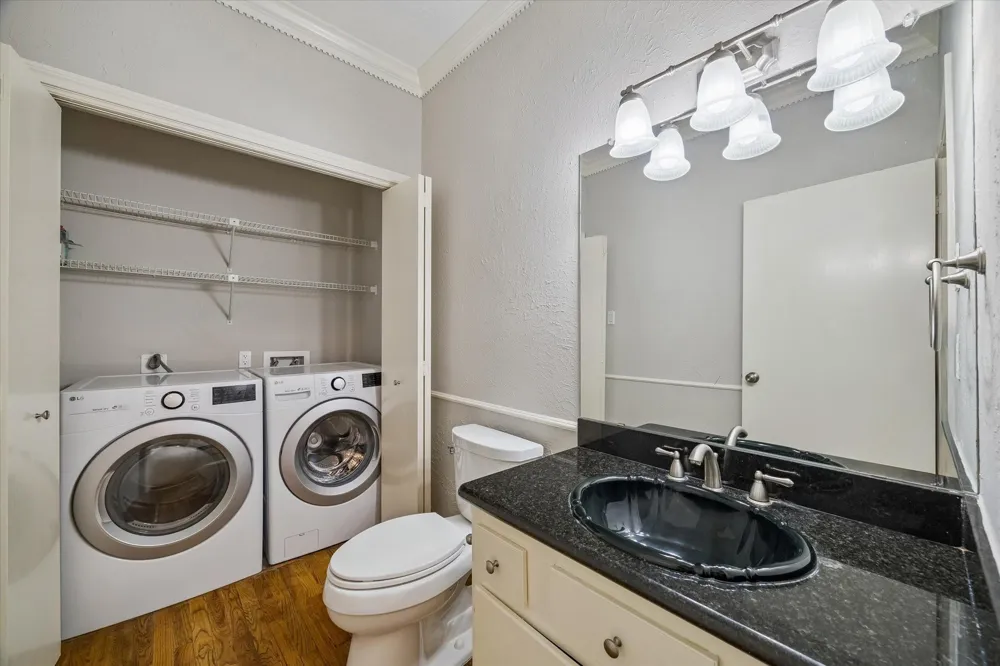 1911 Bering Drive #3 Houston, TX 77057