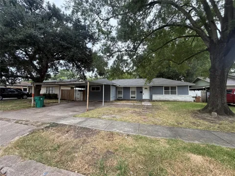 1609 Camille Street