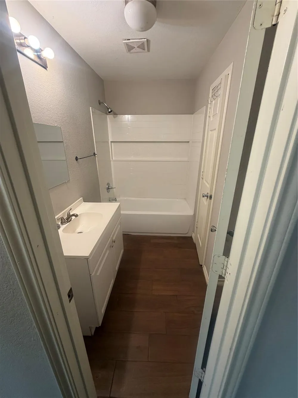 1609 Camille Street Pasadena, TX 77506