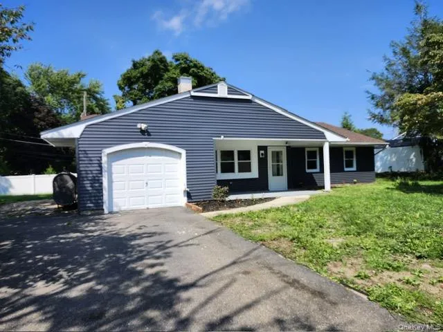 73 Morton Street Port Jefferson, NY 11776