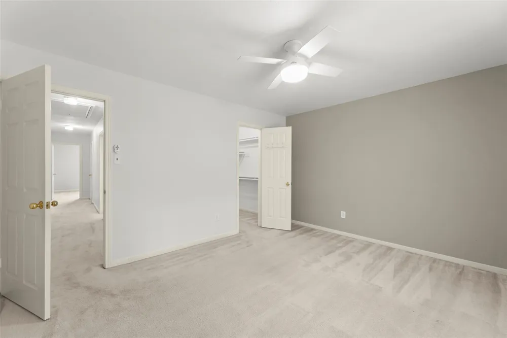14 Sterling Court Sugar Land, TX 77479