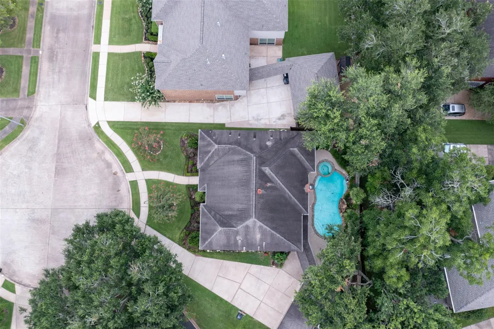 14 Sterling Court Sugar Land, TX 77479