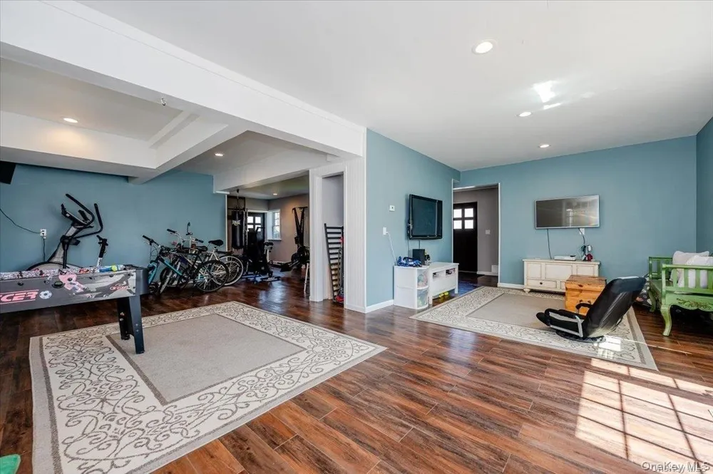 555 Franklin Boulevard #Main Long Beach, NY 11561