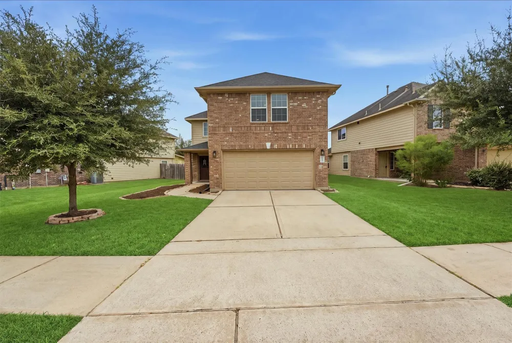 11747 Red Hummingbird Drive Houston, TX 77047