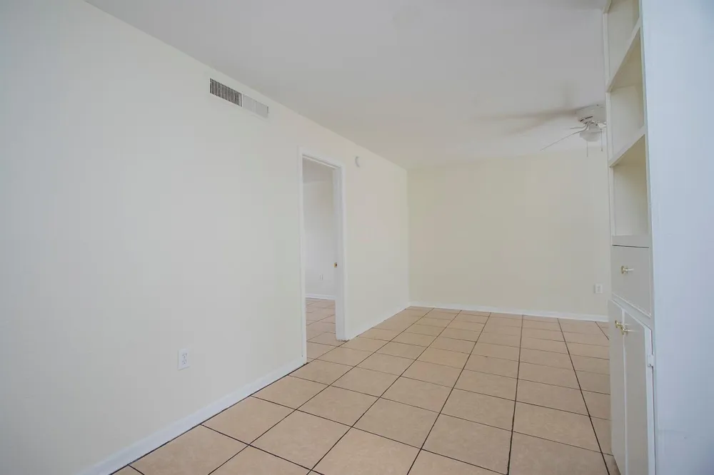 3702 Flora #4 Houston, TX 77006