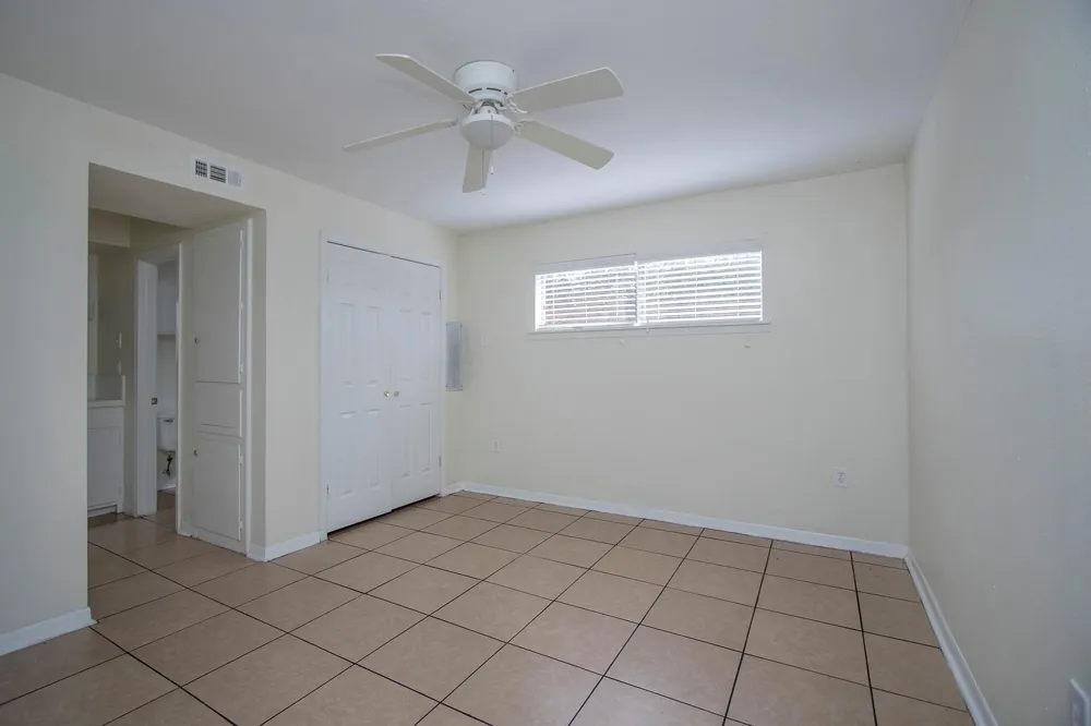 3702 Flora #4 Houston, TX 77006