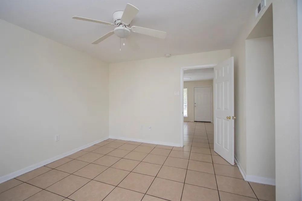 3702 Flora #4 Houston, TX 77006