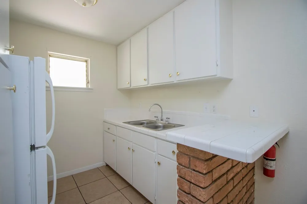 3702 Flora #4 Houston, TX 77006