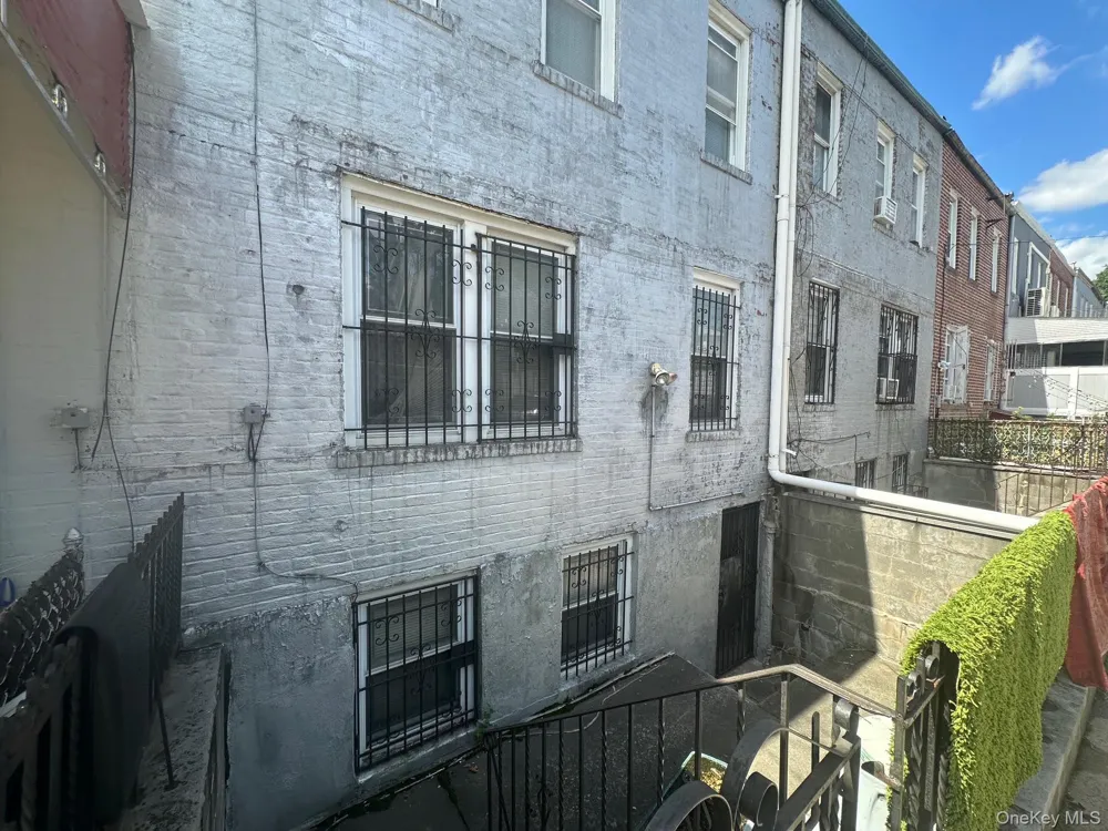 23-29 95th Street East Elmhurst, NY 11369