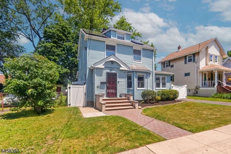 330 Simons Ave Hackensack City, NJ 07601