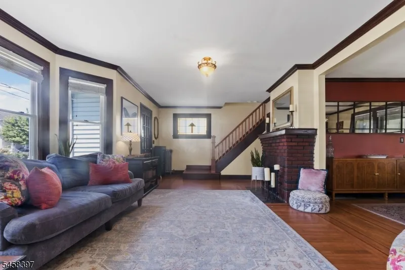 330 Simons Ave Hackensack City, NJ 07601