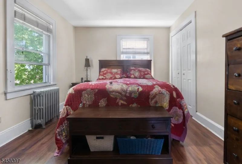 330 Simons Ave Hackensack City, NJ 07601
