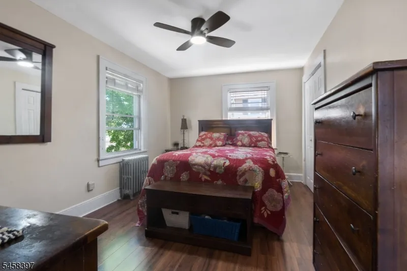 330 Simons Ave Hackensack City, NJ 07601