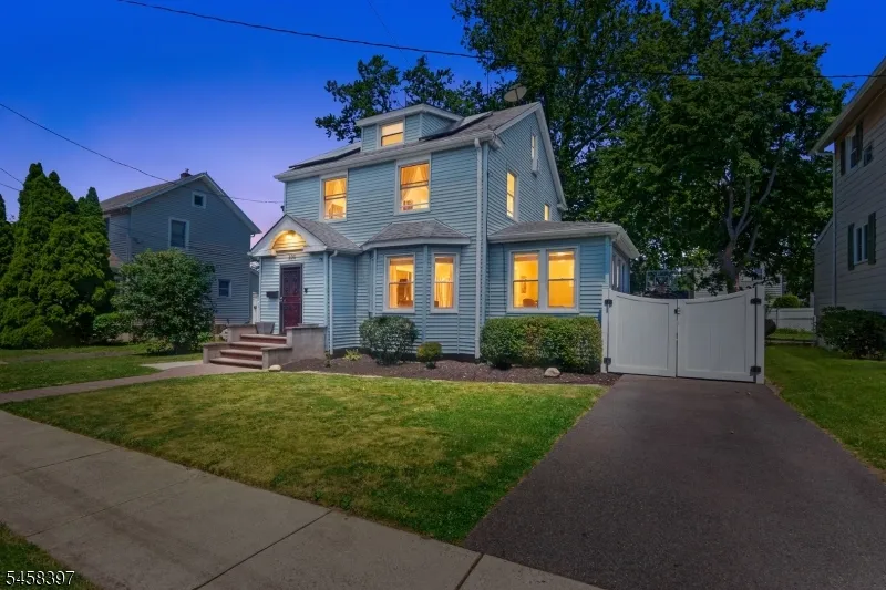 330 Simons Ave Hackensack City, NJ 07601