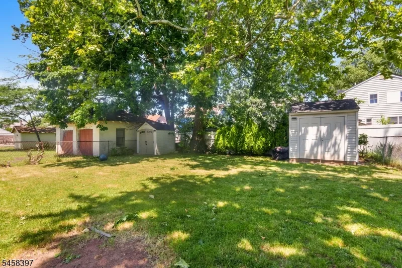 330 Simons Ave Hackensack City, NJ 07601