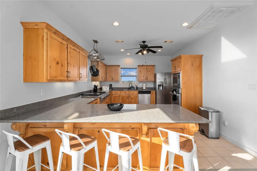 2416 Highway 87 Gilchrist, TX 77617