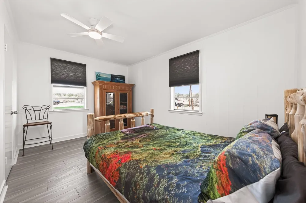 323 Lake Livingston Drive Livingston, TX 77351