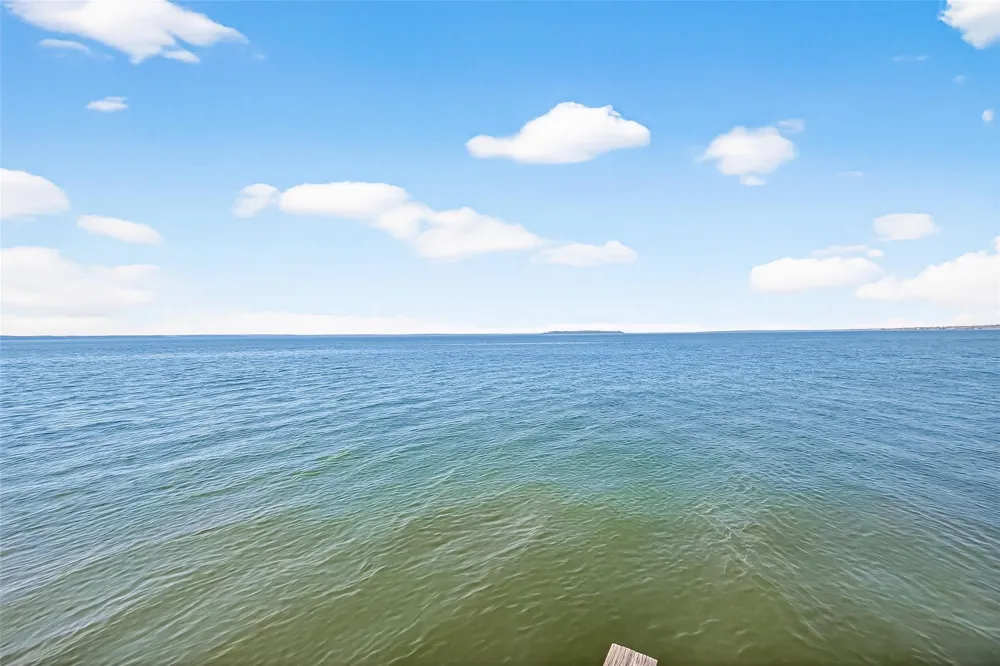 323 Lake Livingston Drive Livingston, TX 77351