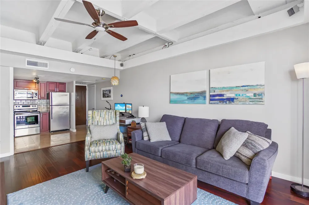 2016 Main Street #1203 Houston, TX 77002