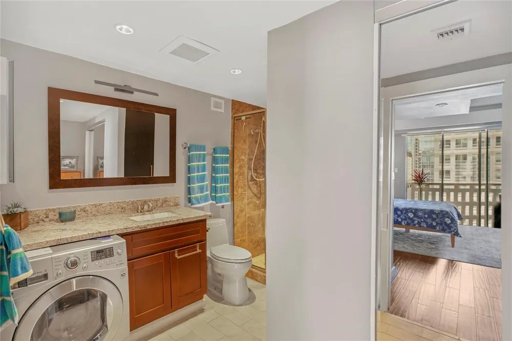 2016 Main Street #1203 Houston, TX 77002