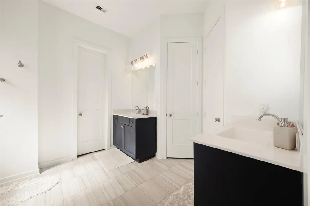 10722 Hidden Rock Drive Missouri City, TX 77459