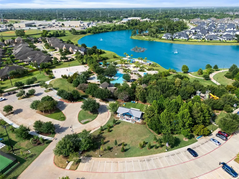 10722 Hidden Rock Drive Missouri City, TX 77459