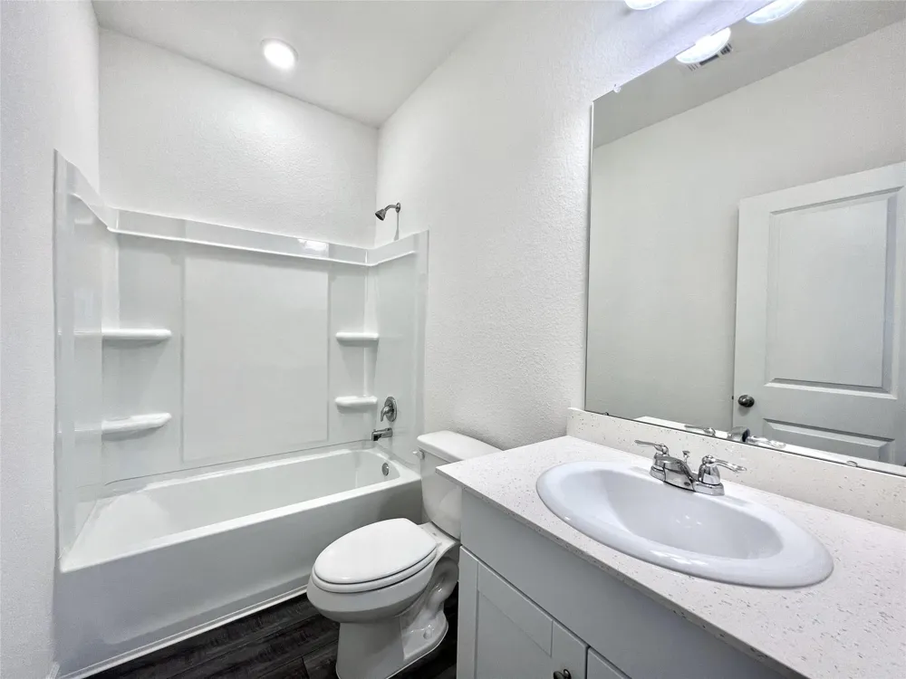 680 Amesbury Road Conroe, TX 77316