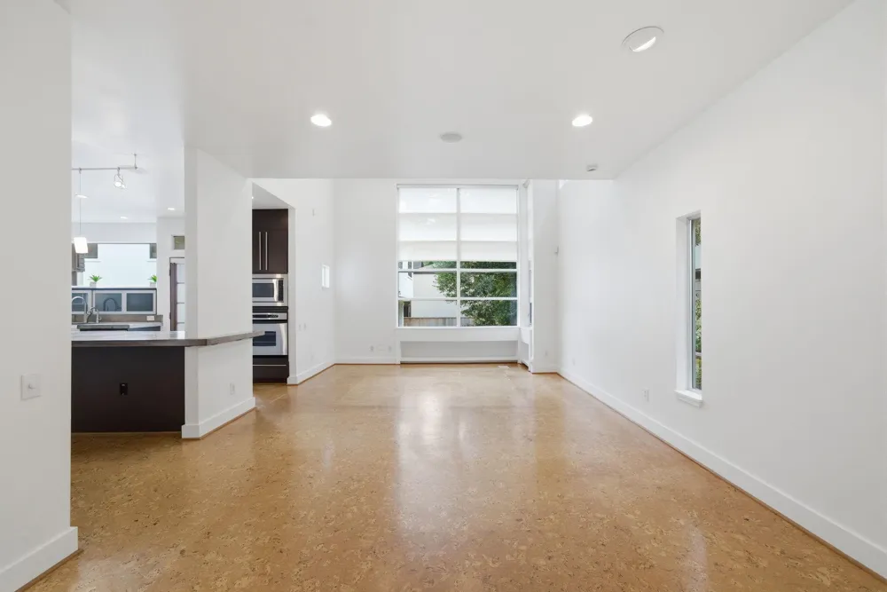 7002 Newcastle Street Bellaire, TX 77401